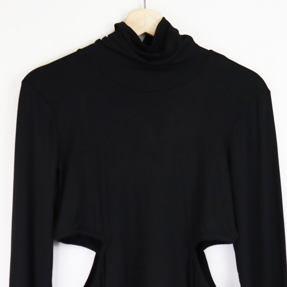 NWT Lovers + Friends Isana Turtleneck Cut Out Long Sleeve Top Black Large - Picture 5 of 9